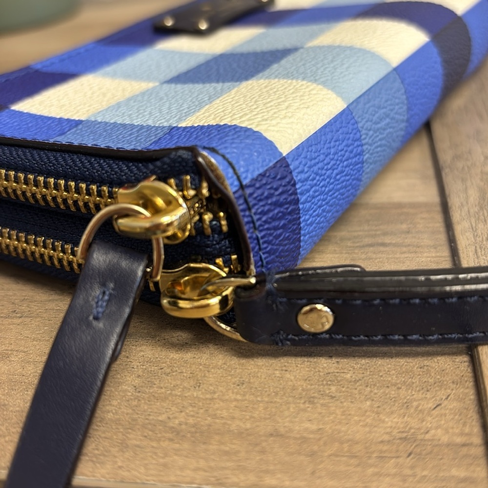 Kate Spade Blue Gingham Checkered Leather Wallet EUC - Picture 3 of 10
